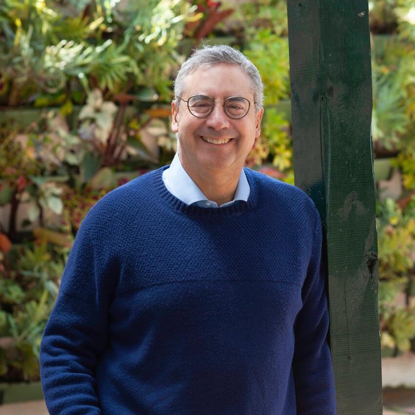 Carlos Enrique Cavelier Lozano